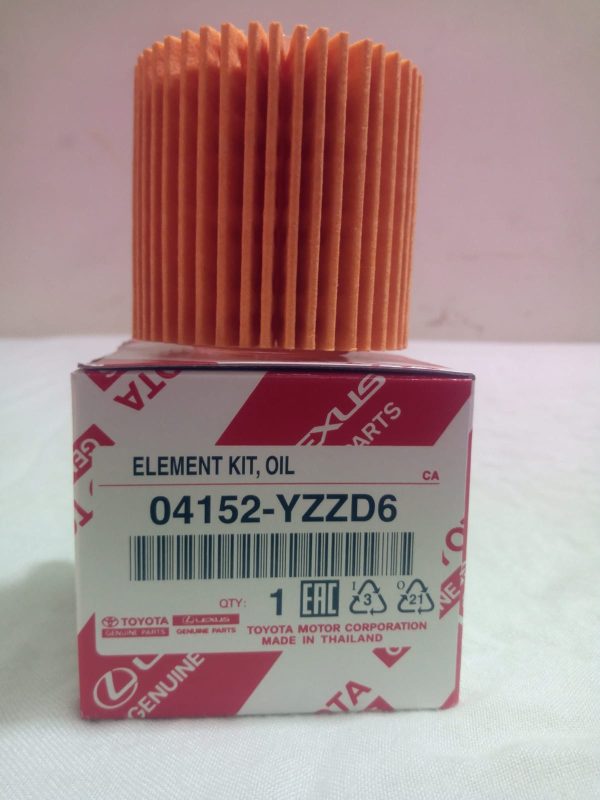 TOYOTA OIL FILTER PART NO (04152-YZZD6)